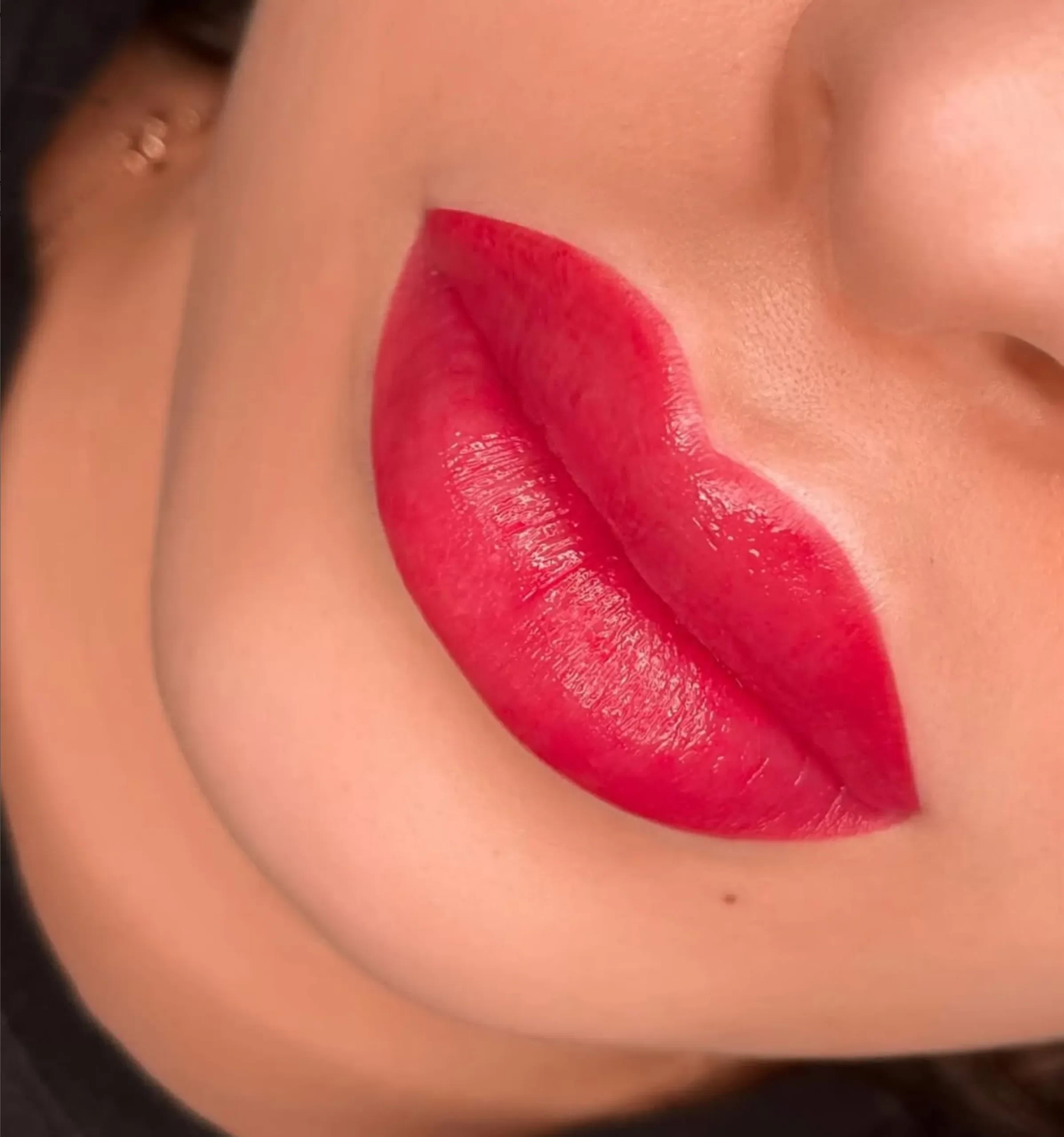 How Long Do Lip Blush Tattoos Last? Benefits, Aftercare Tips