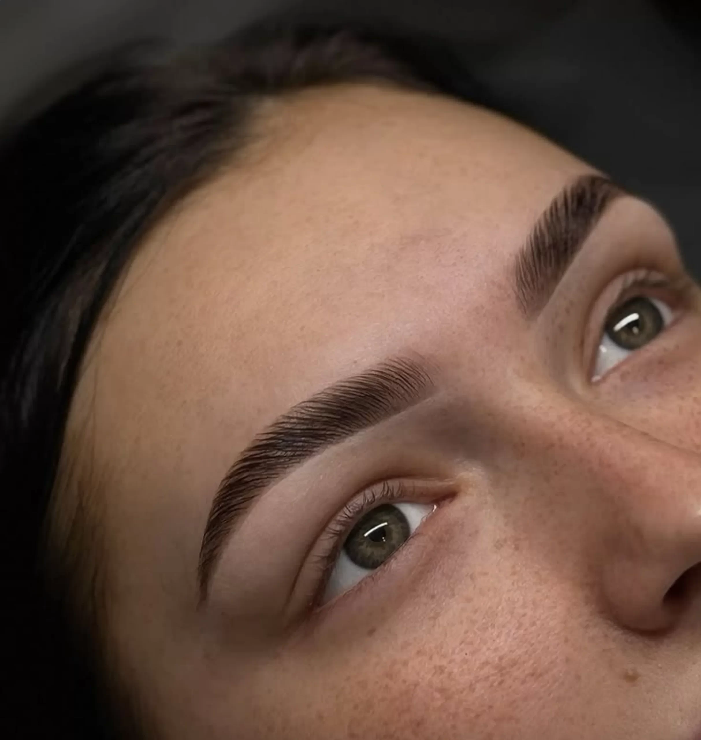 How much does it cost to train in eyebrow feathering?