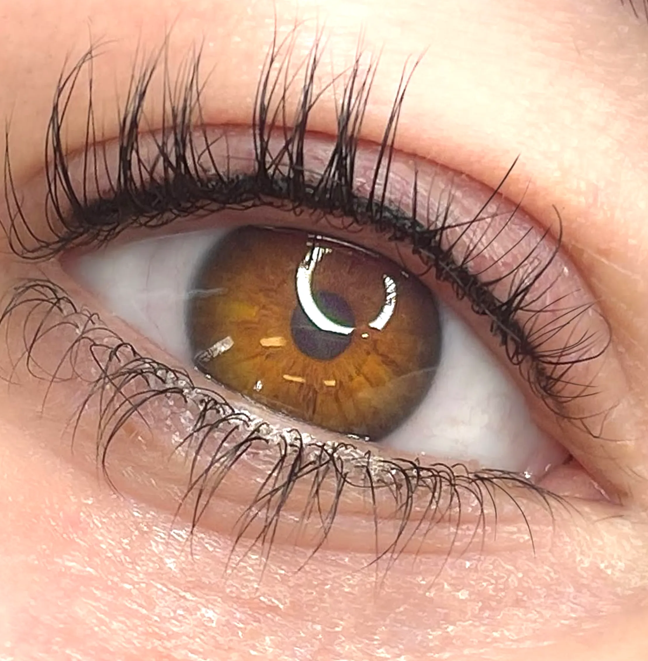 permanent eyeliner maintenance